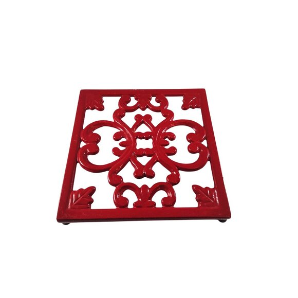 Vintage Red Enamel Cast Iron Trivet With Rubber Feet & Hanging Ring - Picture 2 of 11